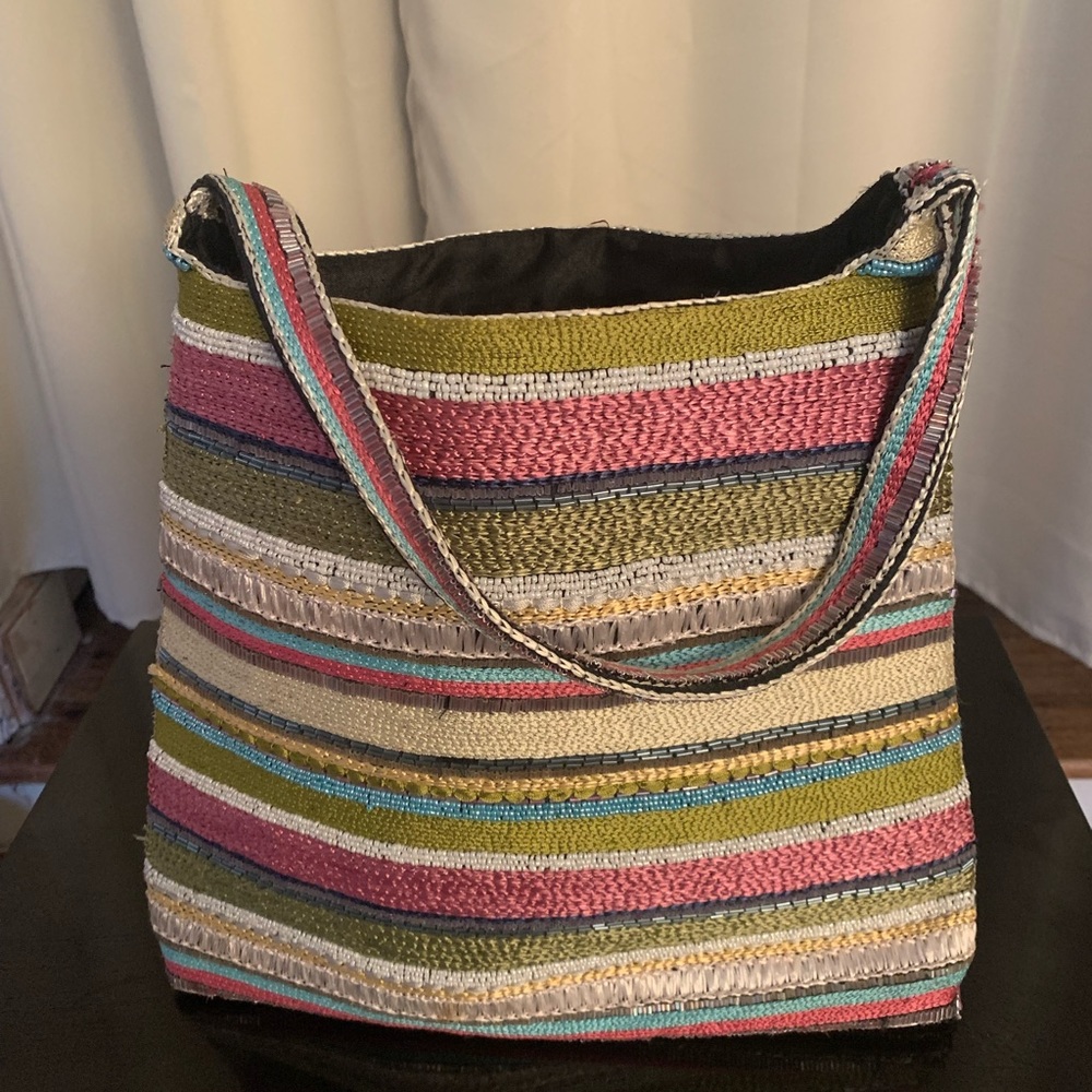 Beautiful beaded Pierre Urbach bag used minimum of 5 times perfect summer bag